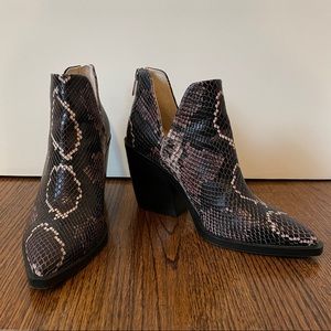 Vince Camuto Gigietta Snakeskin Bootie